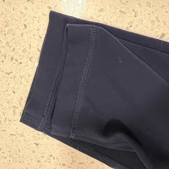 LULULEMON "In Movement" High-Rise Crop Everlux 19" or 25" | Sz 4 | True Navy - Picture 7 of 9